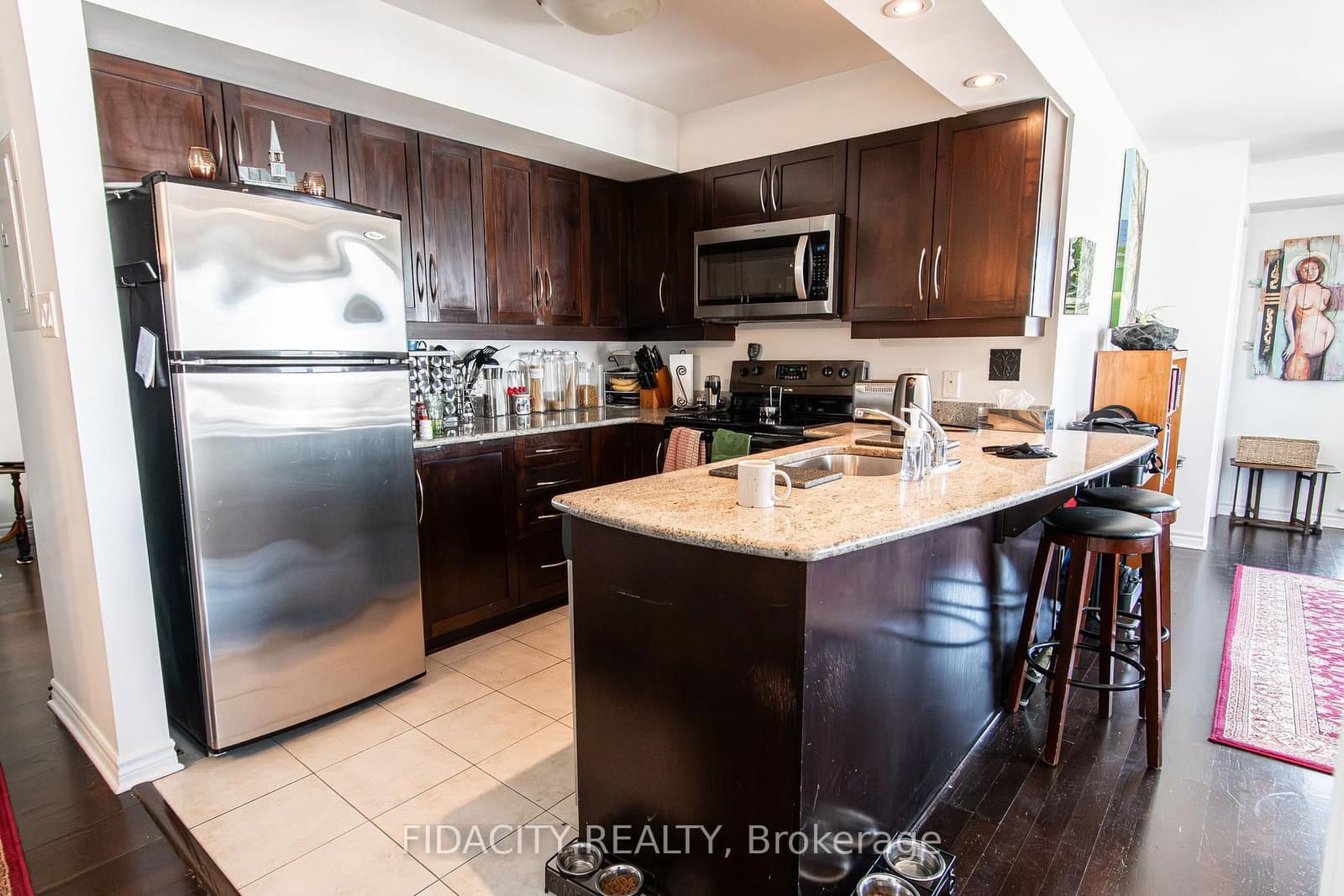 907 - 314 Central Park Drive, Ottawa, ON — photo 2