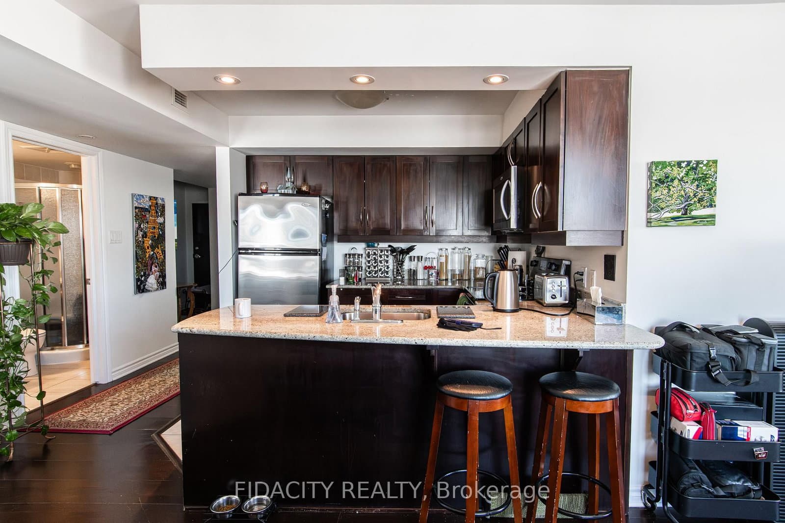 907 - 314 Central Park Drive, Ottawa, ON — photo 3