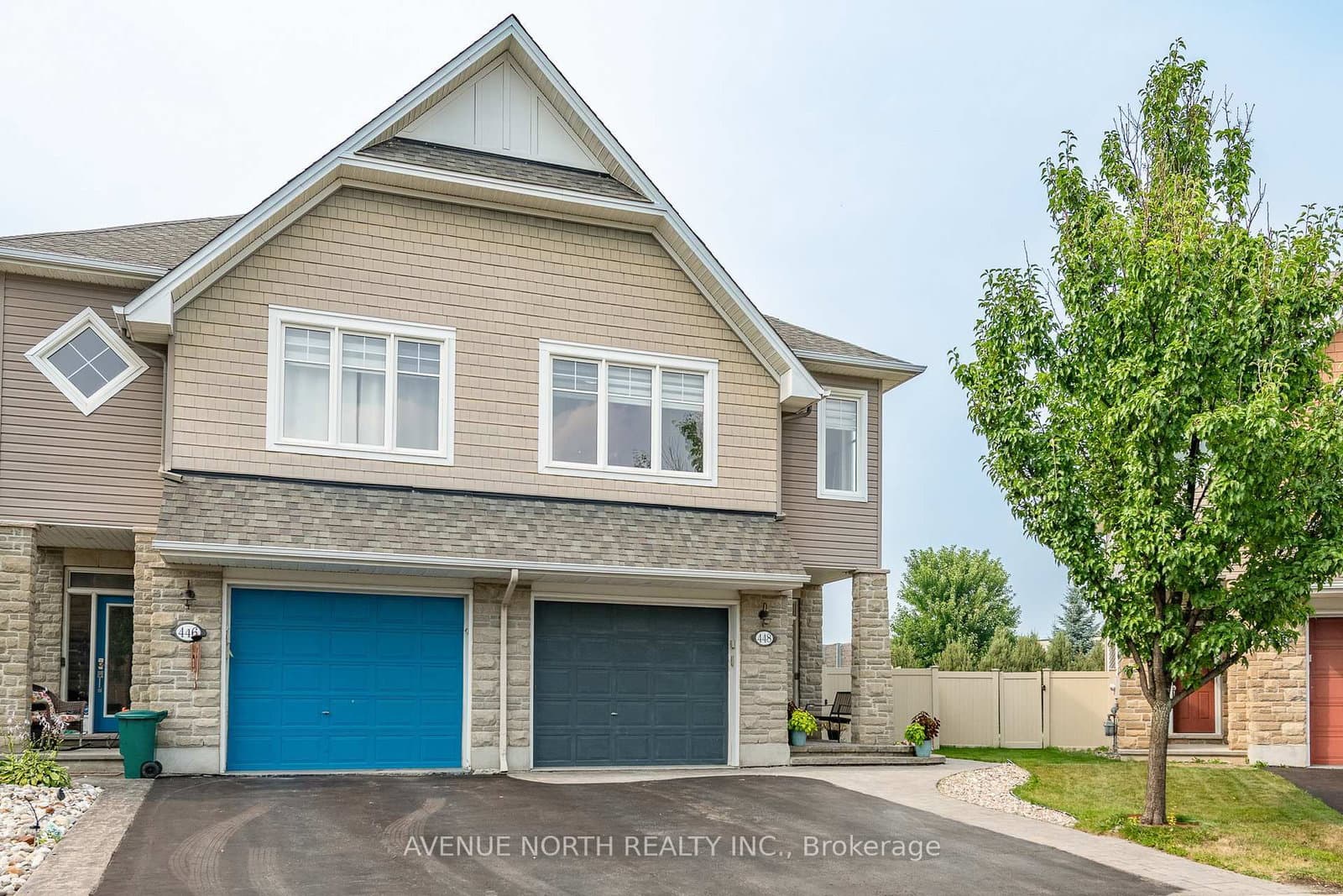 448 Rochefort Circle, Ottawa, ON