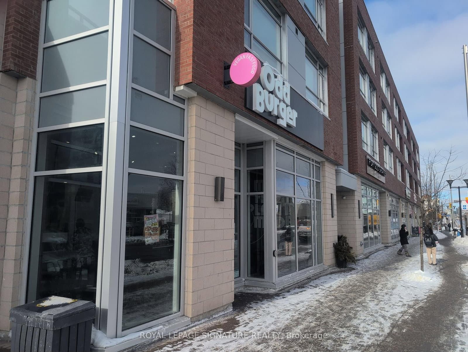 1050 Bank Street, Ottawa, ON — photo 3