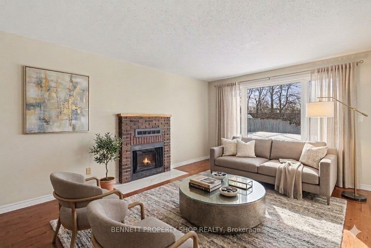 1408 Eastcliffe Way, Gloucester, ON — photo 2