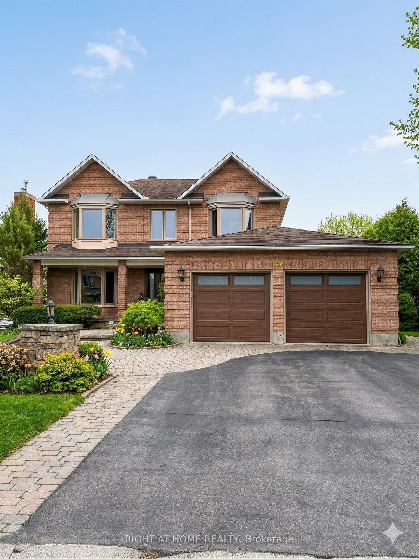 21 SLADE Crescent, Kanata, ON