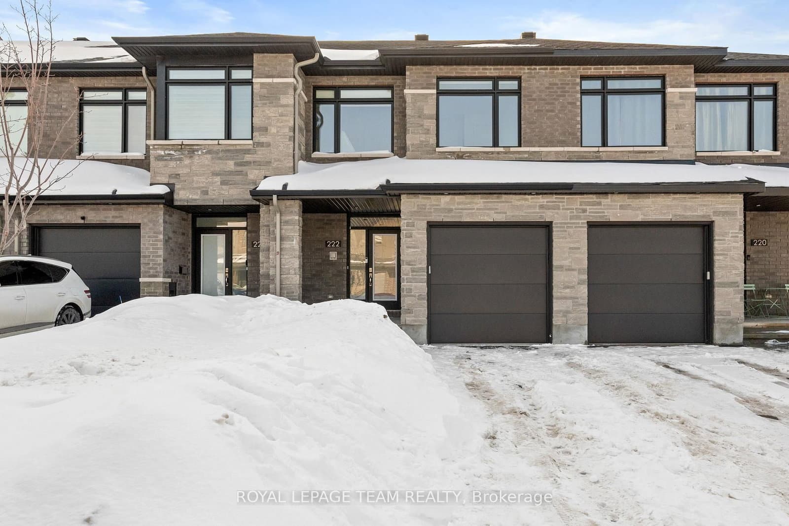 222 TRUMPETER Grove, Ottawa, ON