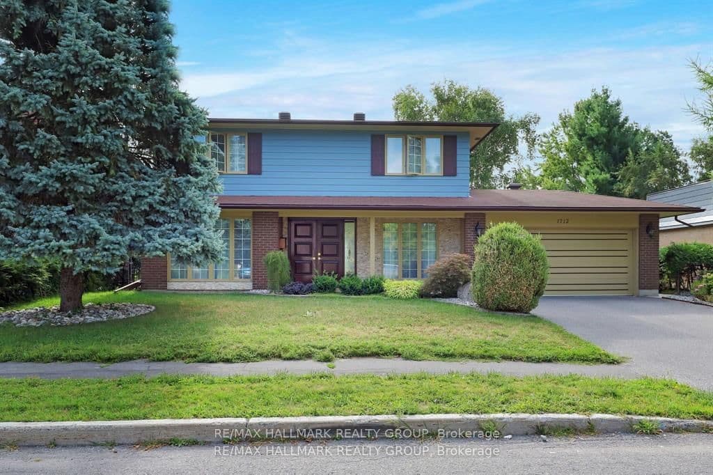 1712 Playfair Drive, Ottawa, ON
