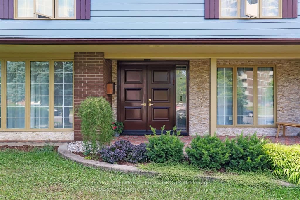 1712 Playfair Drive, Ottawa, ON — photo 3