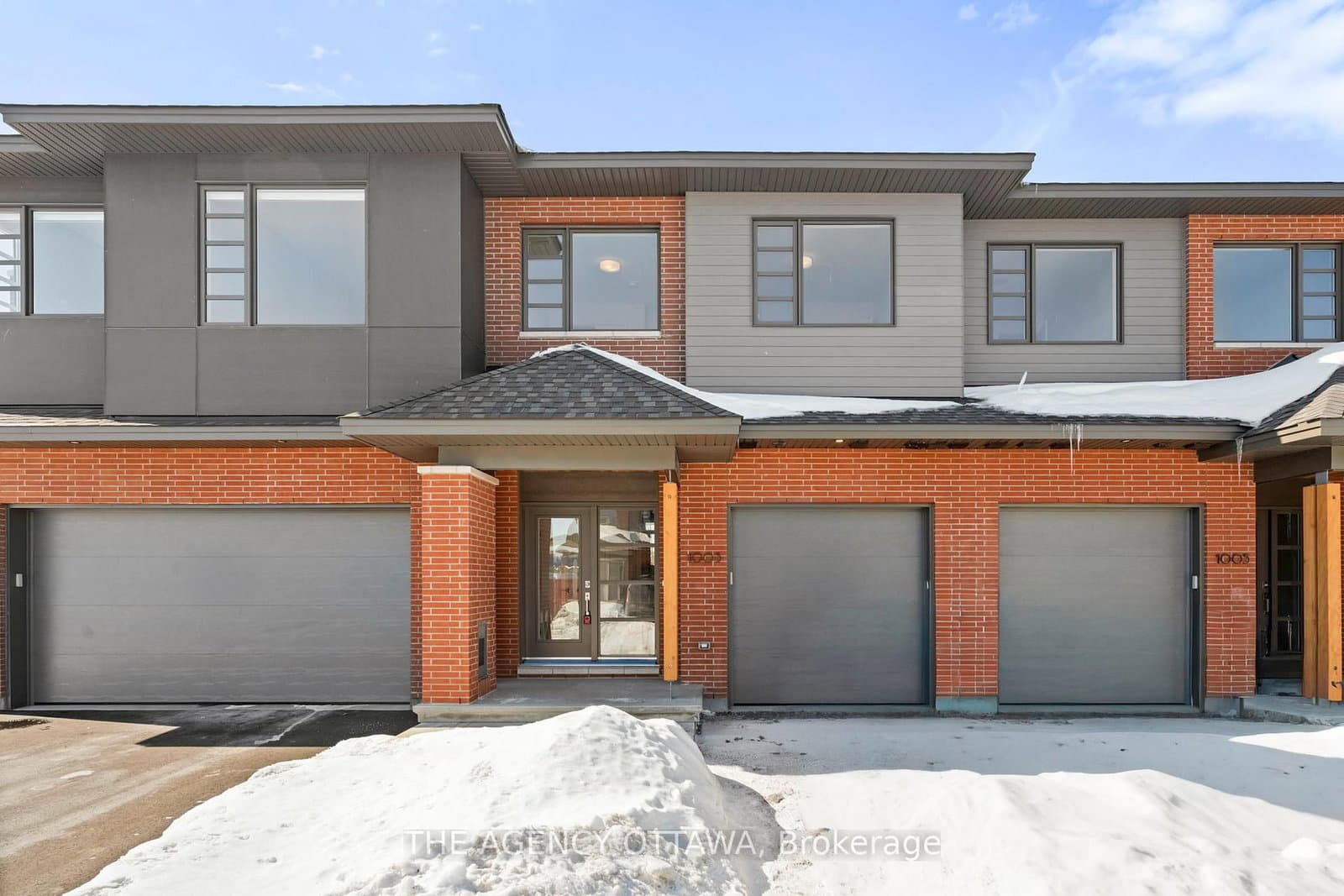1003 KITIGAN Grove, Ottawa, ON