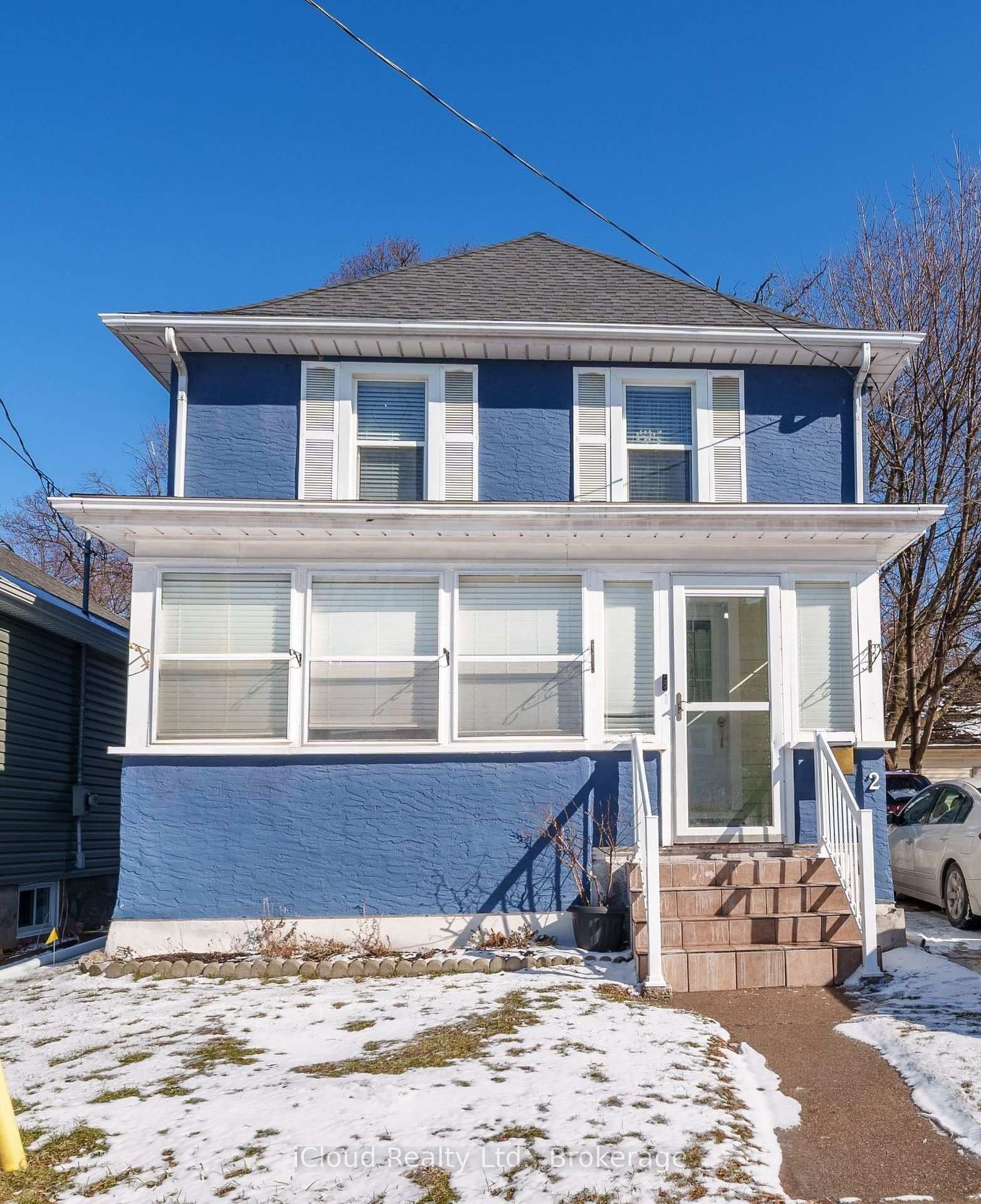 2 Richmond Avenue, St. Catharines, ON