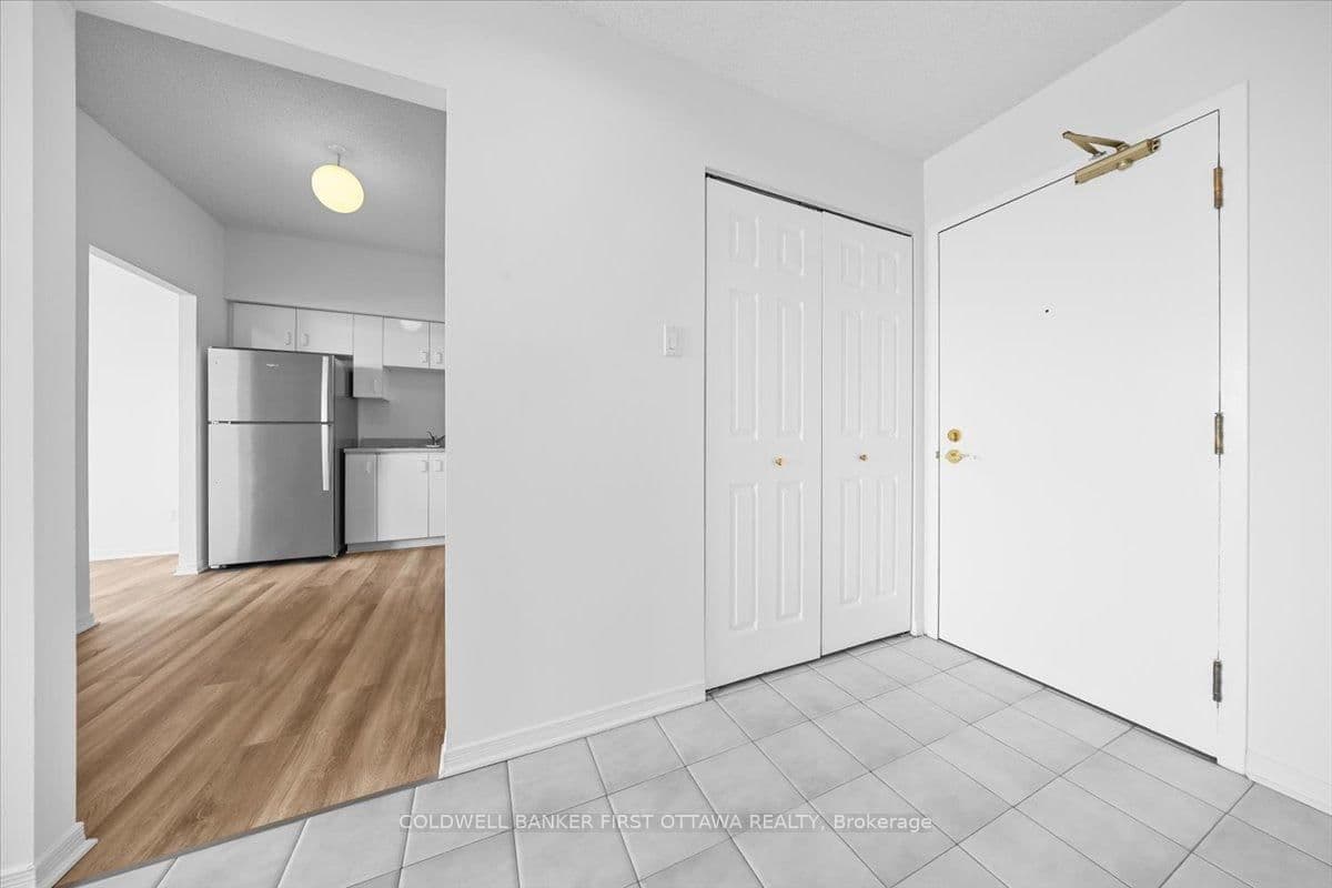 1403 - 215 PARKDALE Avenue, Ottawa, ON — photo 3