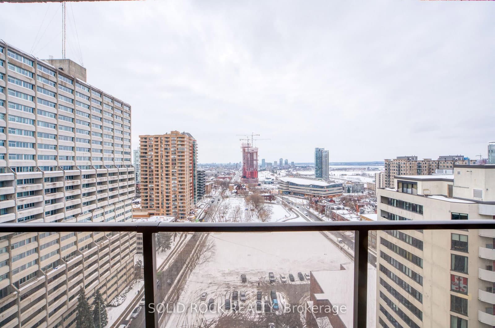 1907 - 475 Laurier Avenue, Ottawa, ON