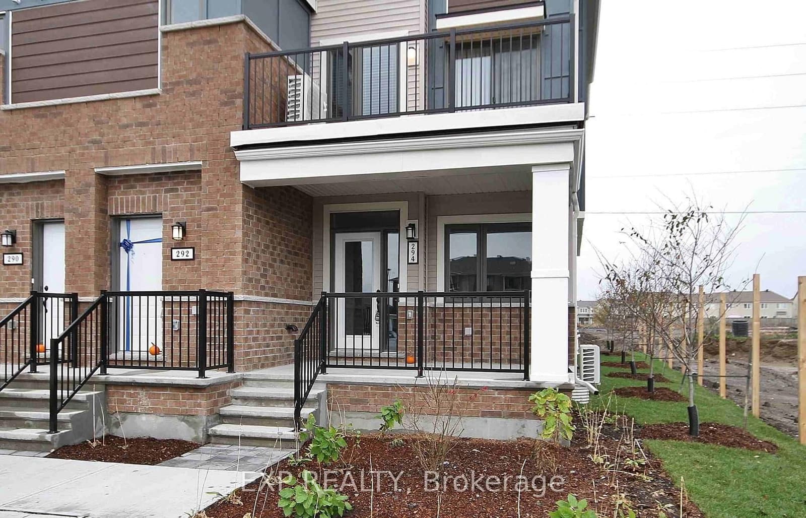 294 Zenith Private, Ottawa, ON — photo 2