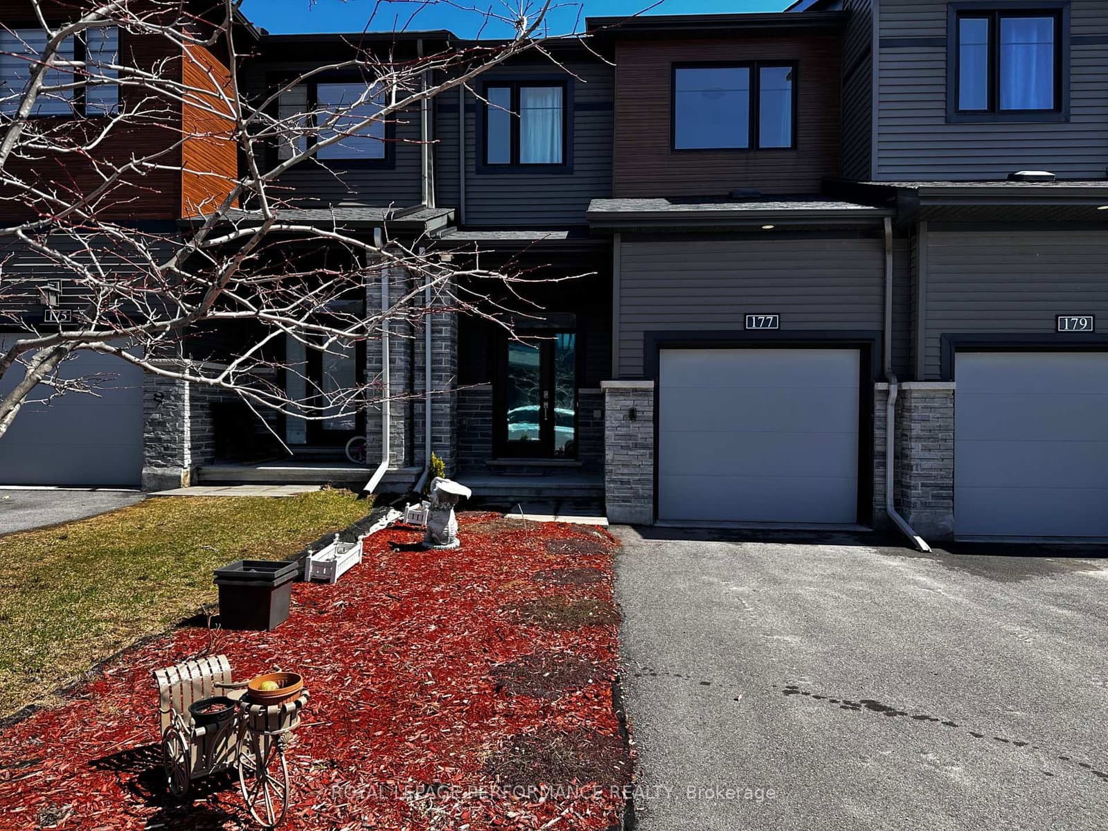 177 Namaste Walk, Ottawa, ON