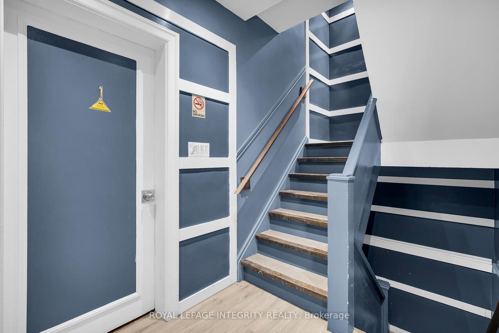 154 Columbus Avenue, Ottawa, ON — photo 2