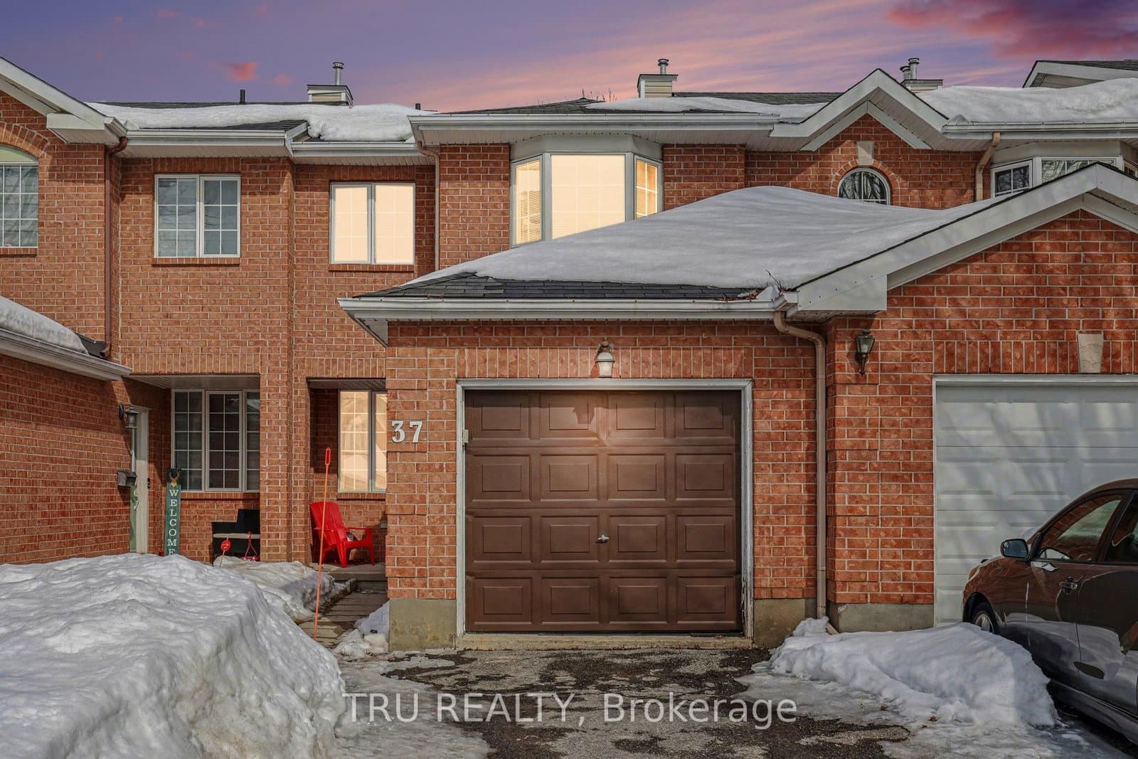 37 Daventry Crescent, Ottawa, ON