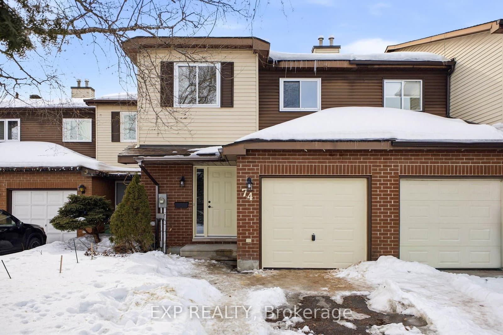 74 Shearer Crescent, Kanata, ON — photo 2