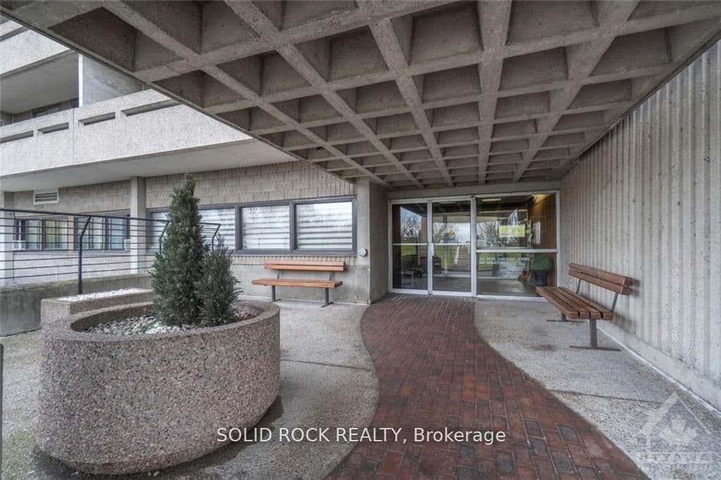 309 - 415 Greenview Avenue, Ottawa, ON — photo 3