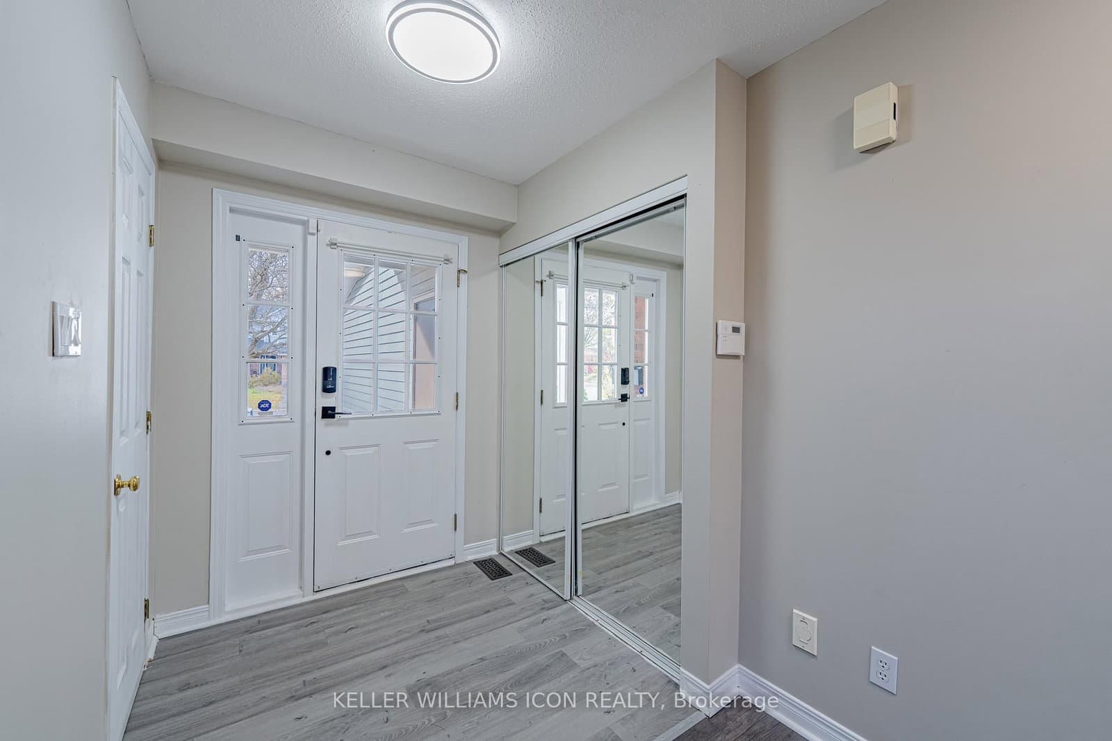 48 Blackdome Crescent, Ottawa, ON — photo 3