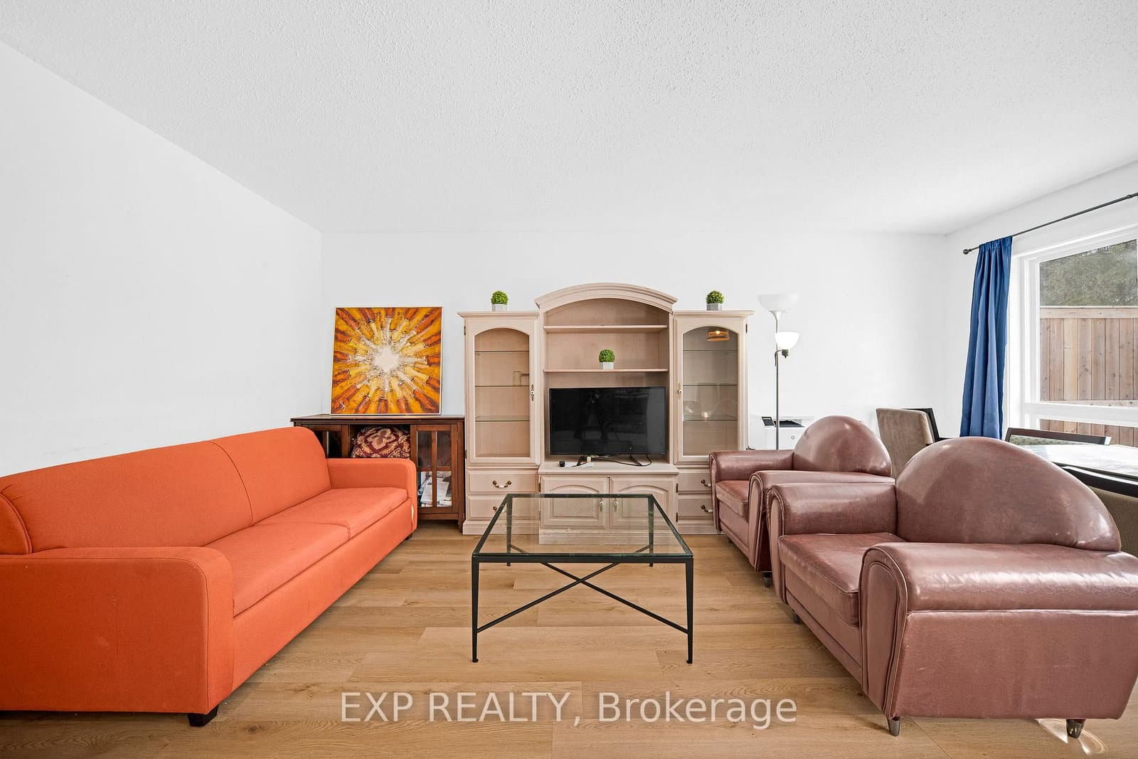 11K - 2080 Ogilvie Road, Ottawa, ON — photo 2