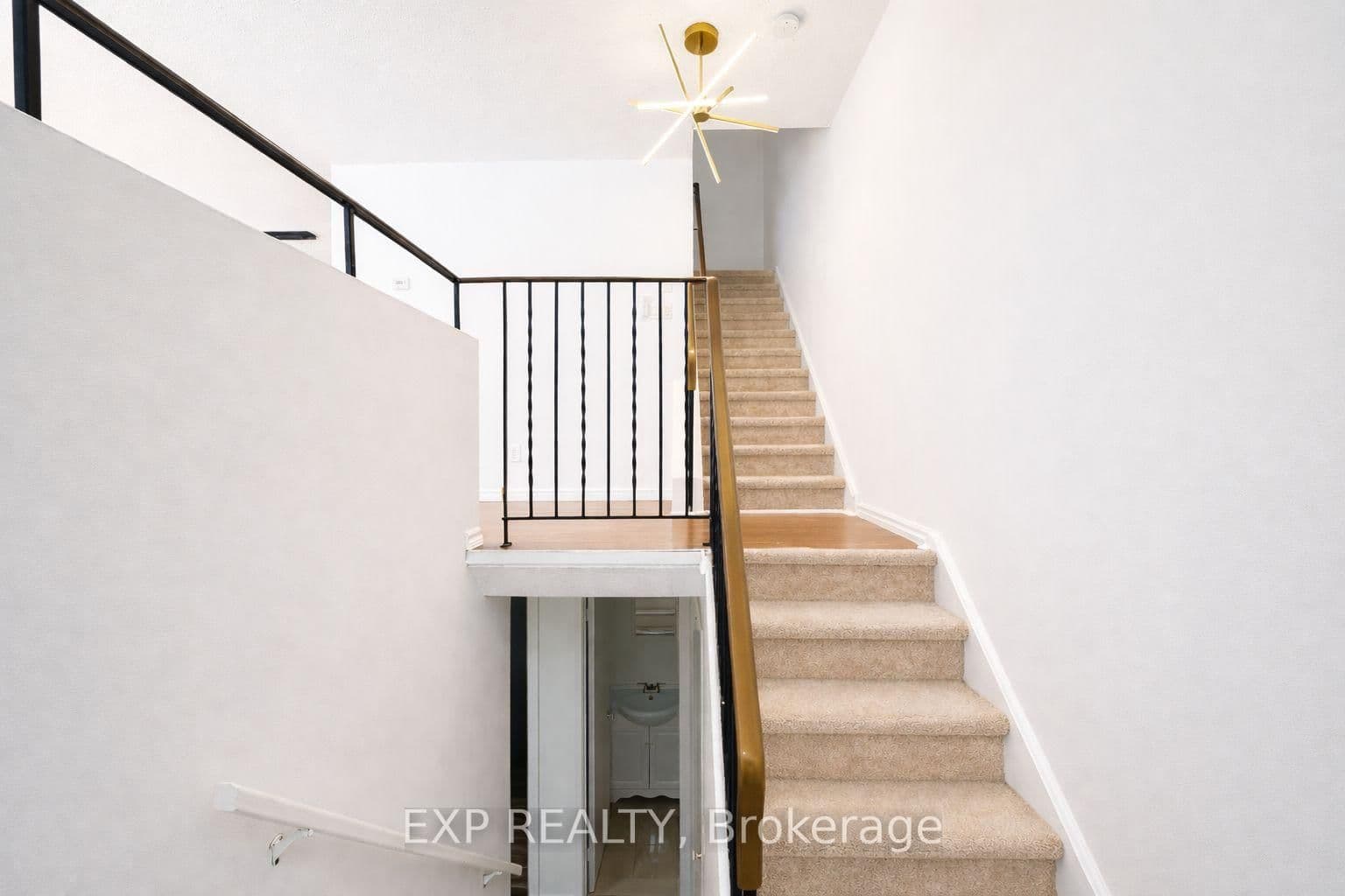 11C Sonnet Crescent, Ottawa, ON — photo 3