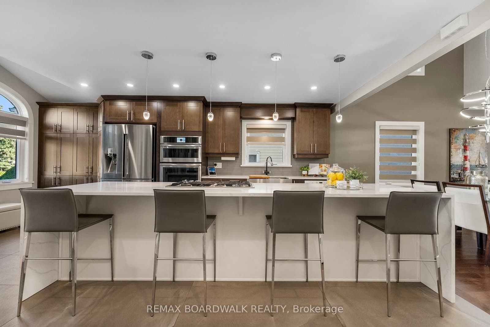 1813 Elmridge Drive, Gloucester, ON — photo 3