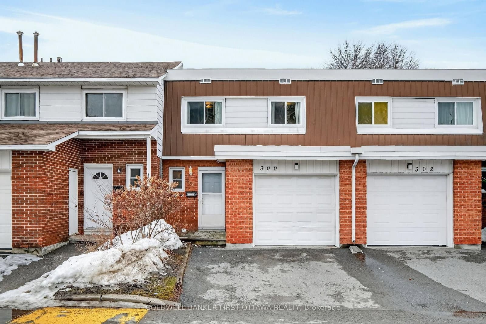 300 Stone Quarry Private, Ottawa, ON