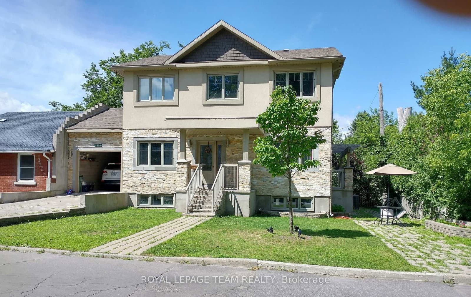 2194 Niagara Drive, Ottawa, ON