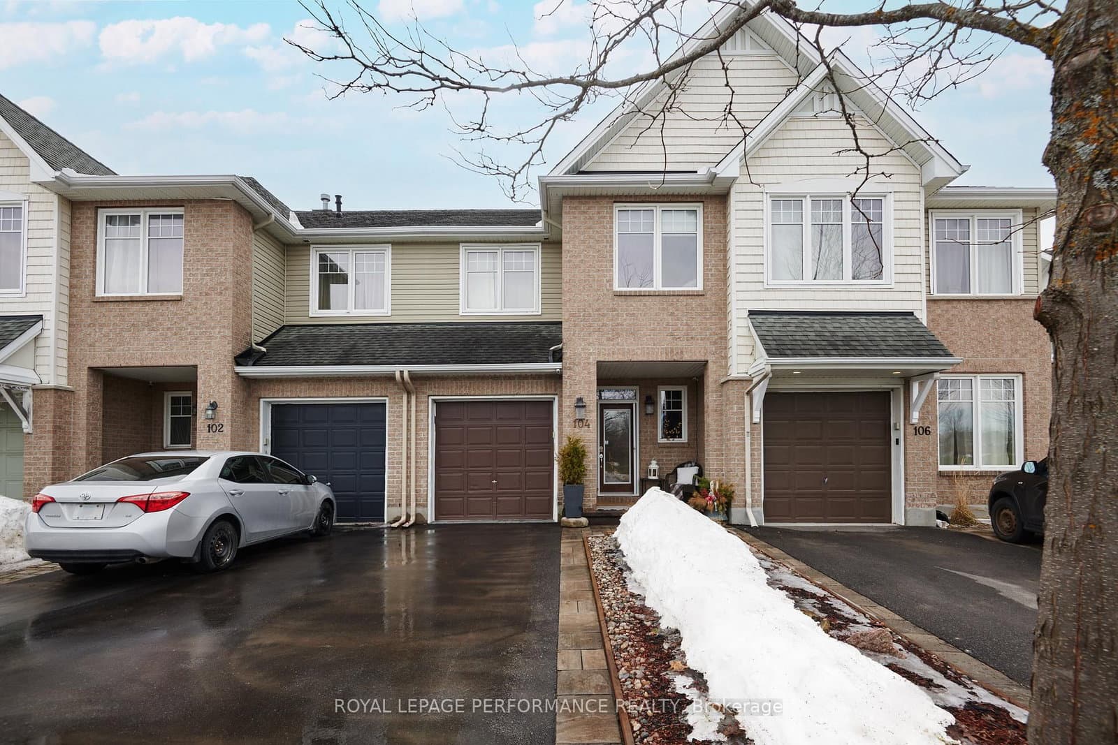 104 Hillman Marsh Way, Ottawa, ON