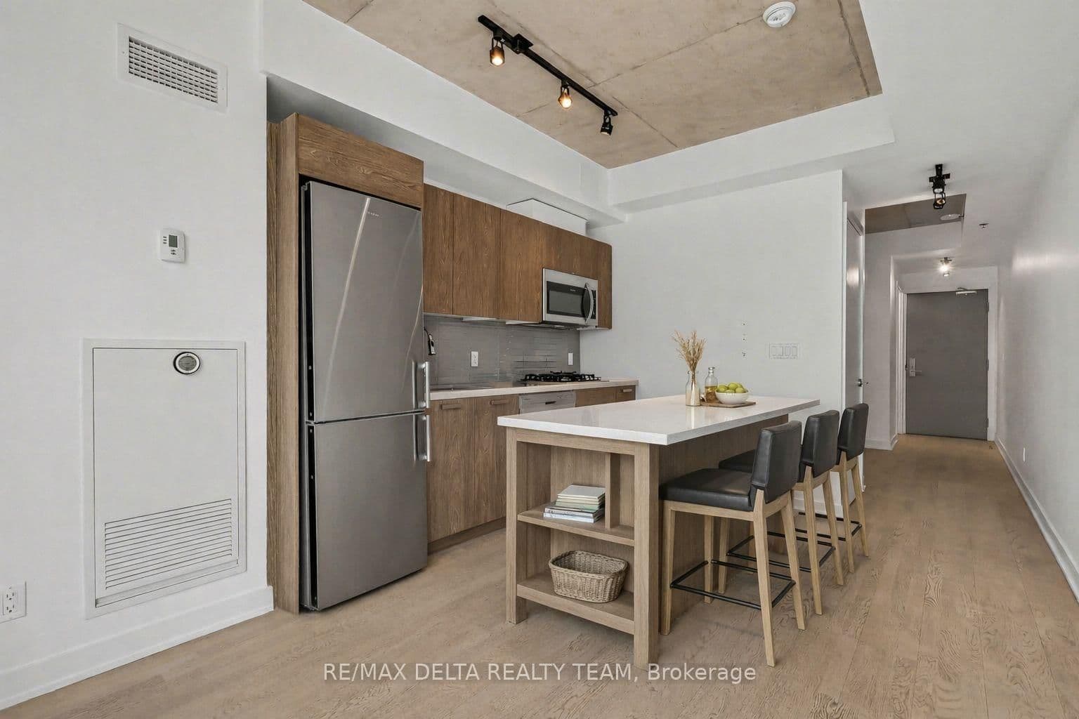 207 - 203 Catherine Street, Ottawa, ON — photo 3