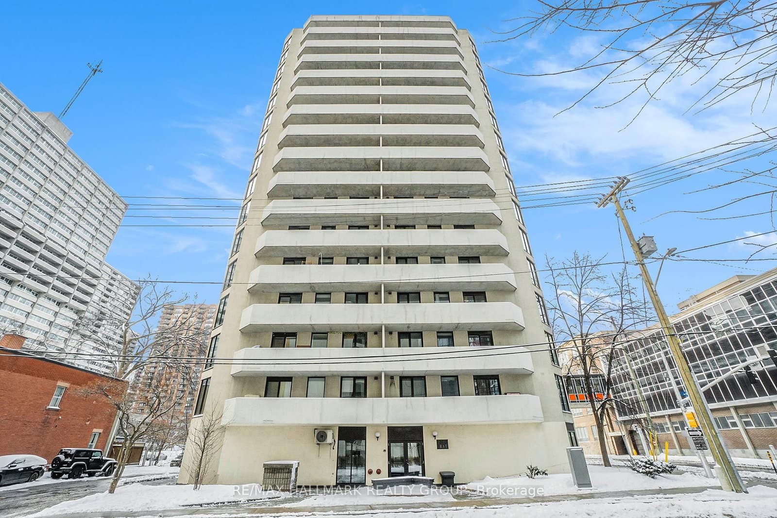1102 - 200 Bay Street, Ottawa, ON
