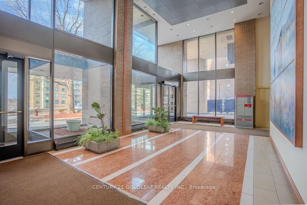 1406 - 505 St Laurent Boulevard, Ottawa, ON — photo 2