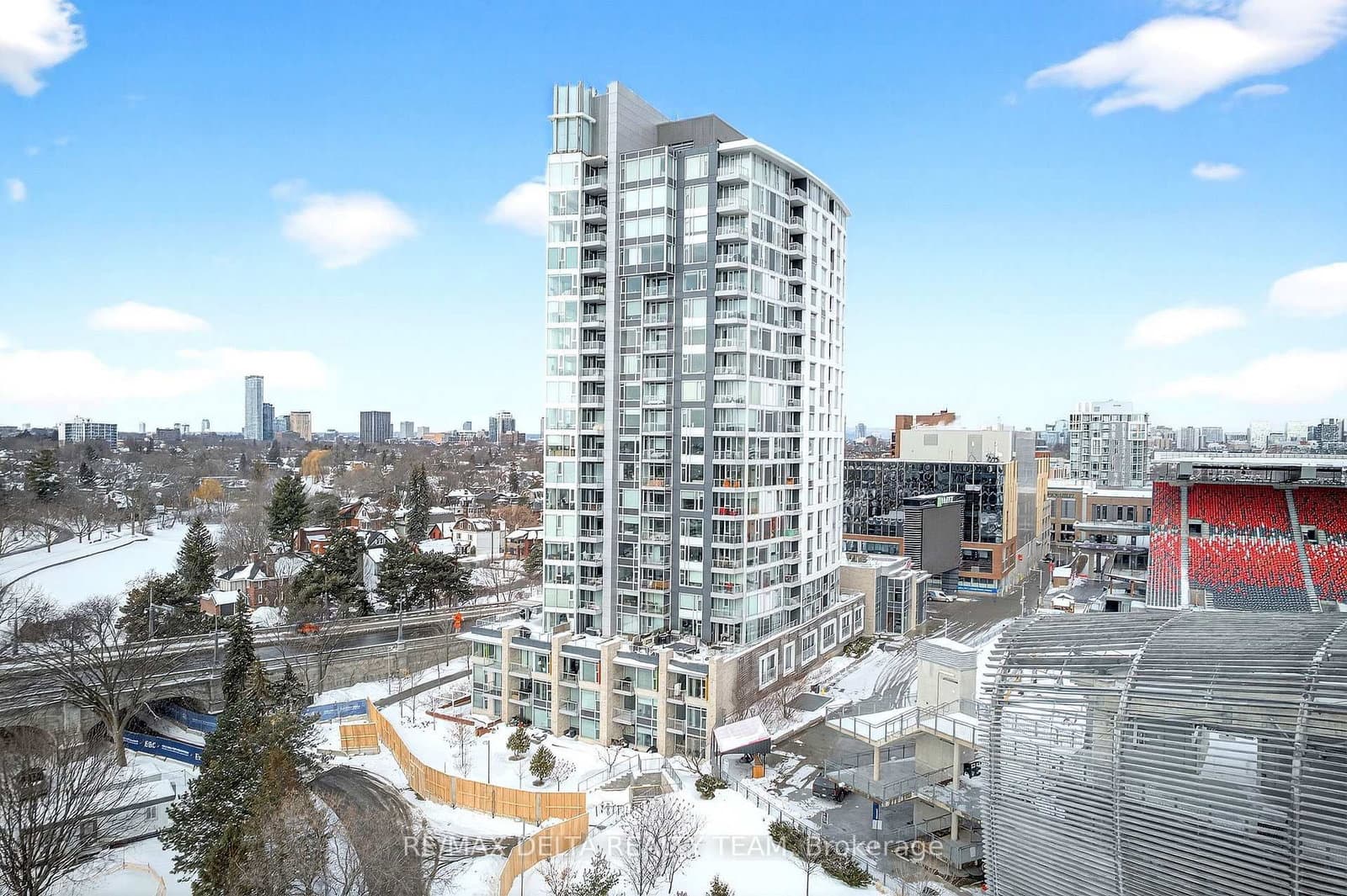 307 - 1035 Bank Street, Ottawa, ON
