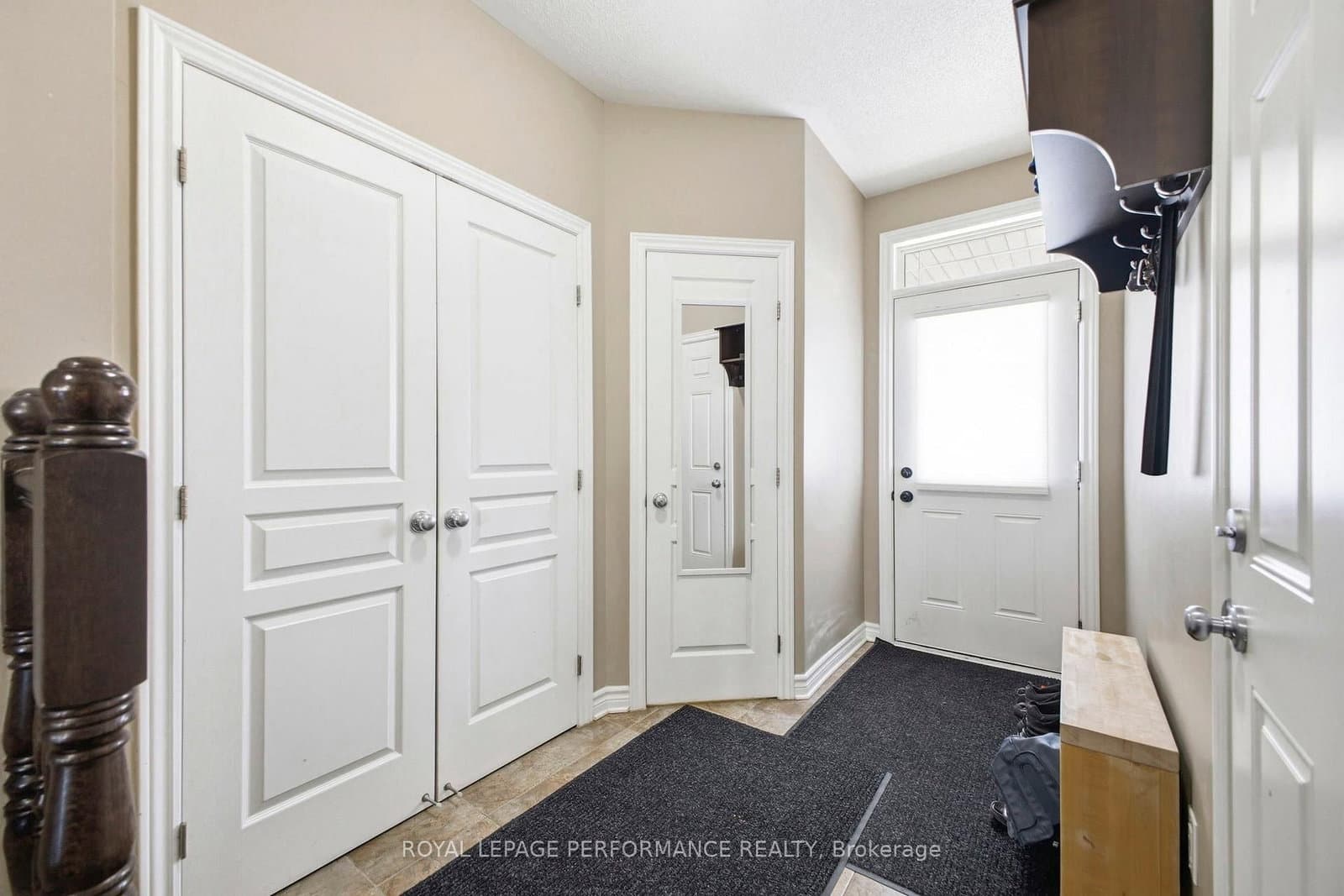 511 Voie Du Pin Rouge Way, Ottawa, ON — photo 2