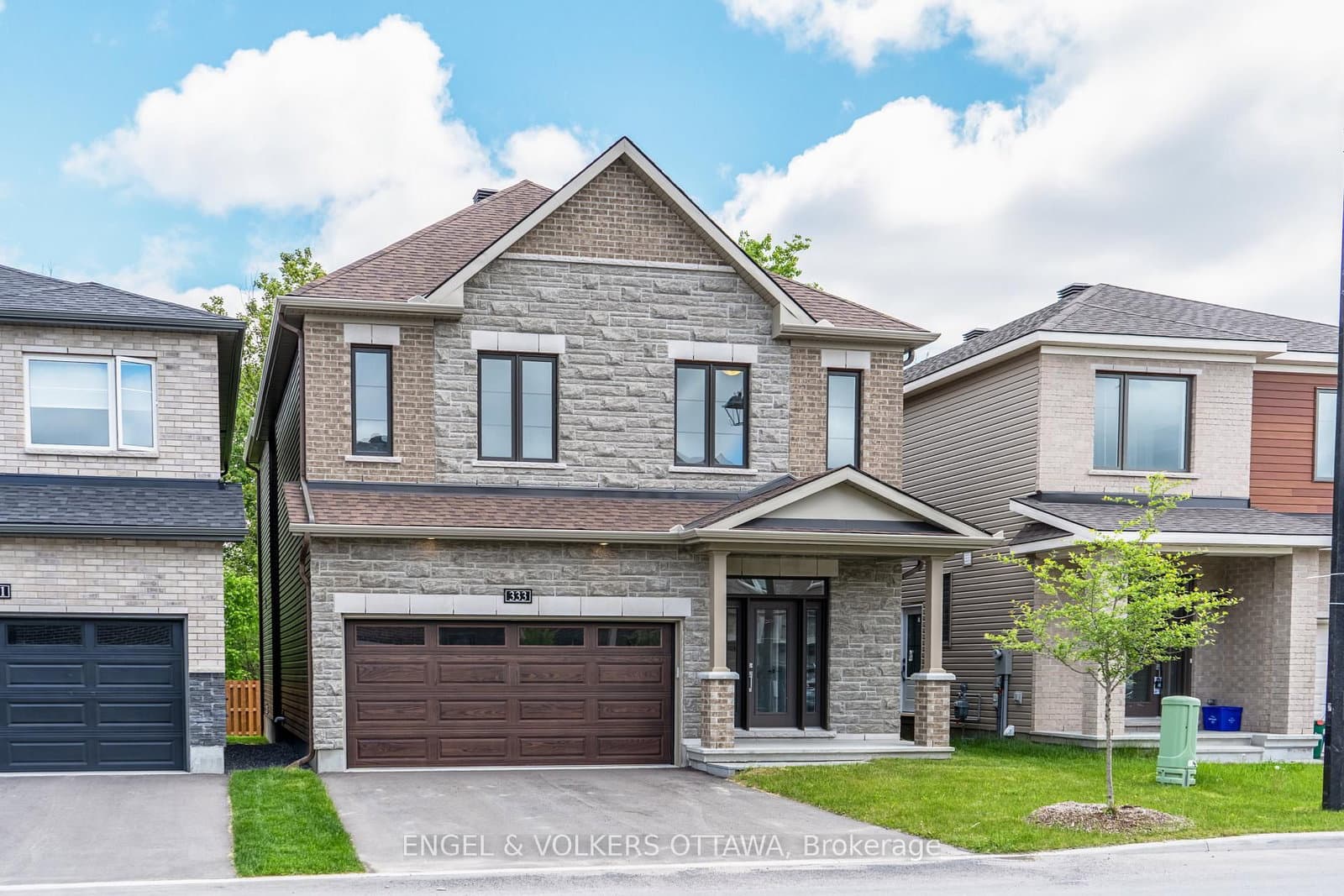 333 Elsie Macgill Walk, Kanata, ON — photo 2