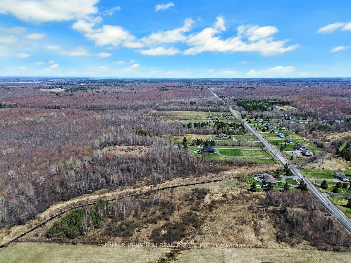 2667 Russland Road, Vars, ON — photo 2