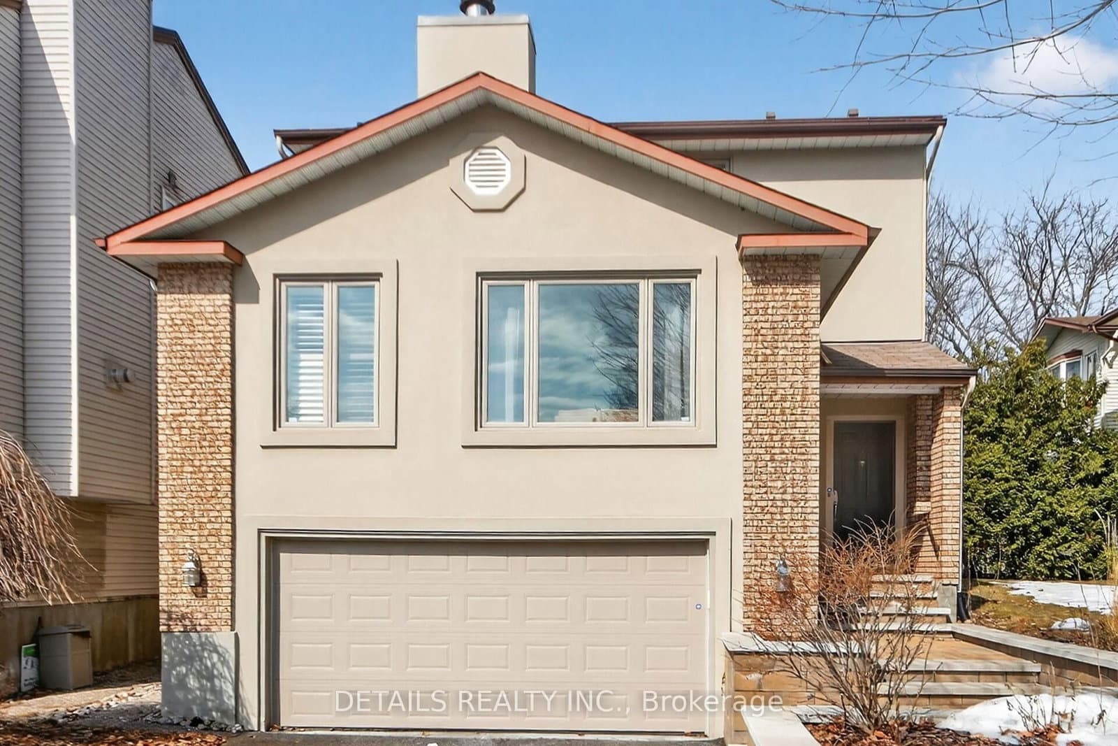 37 Gillespie Crescent, Ottawa, ON — photo 2