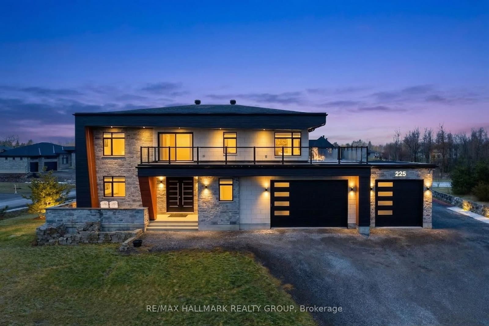 225 Summerview Terrace, Ottawa, ON