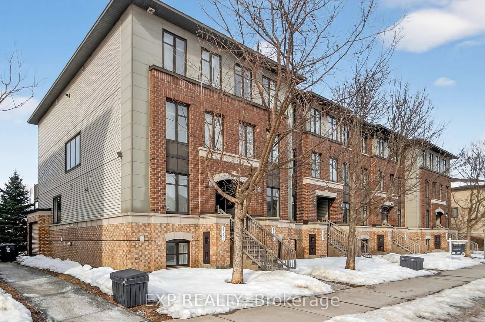 B - 605 Chapman Mills Drive, Ottawa, ON — photo 3