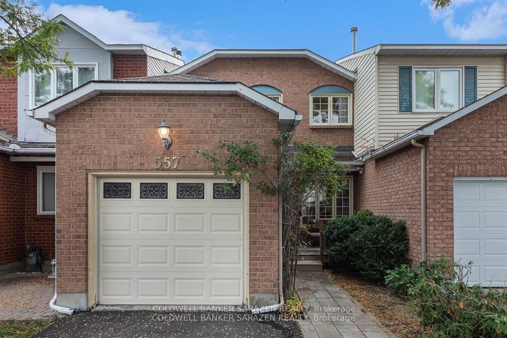 557 Latour Crescent, Ottawa, ON