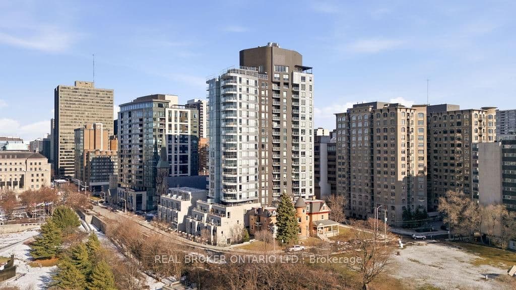 1403 - 428 Sparks Street, Ottawa, ON