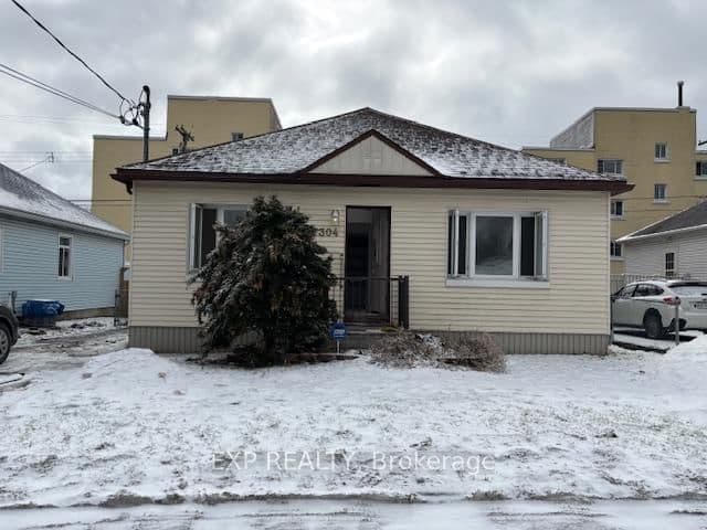 lower - 304 Frontenac Avenue, Ottawa, ON — photo 2