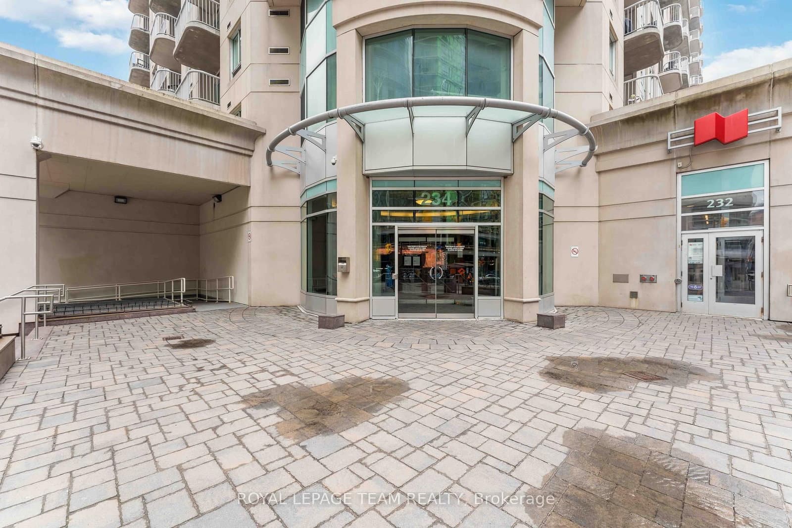 1210 - 234 RIDEAU Street, Ottawa, ON