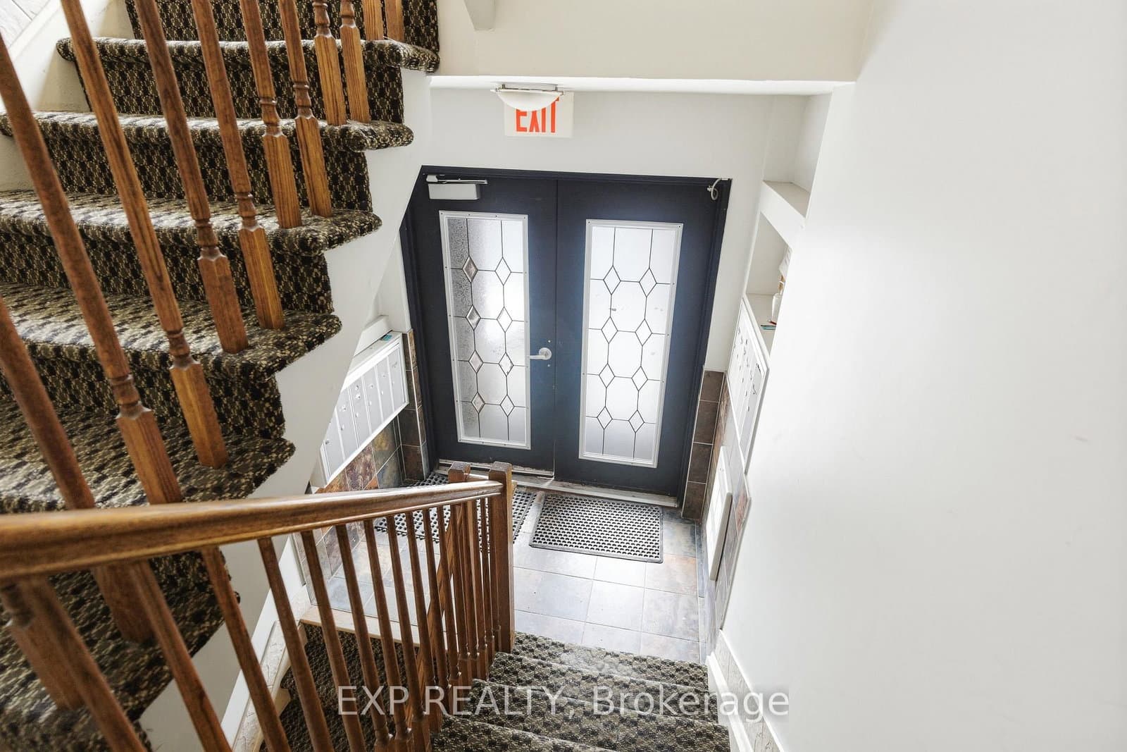 402 - 711 Churchill Avenue, Ottawa, ON — photo 3