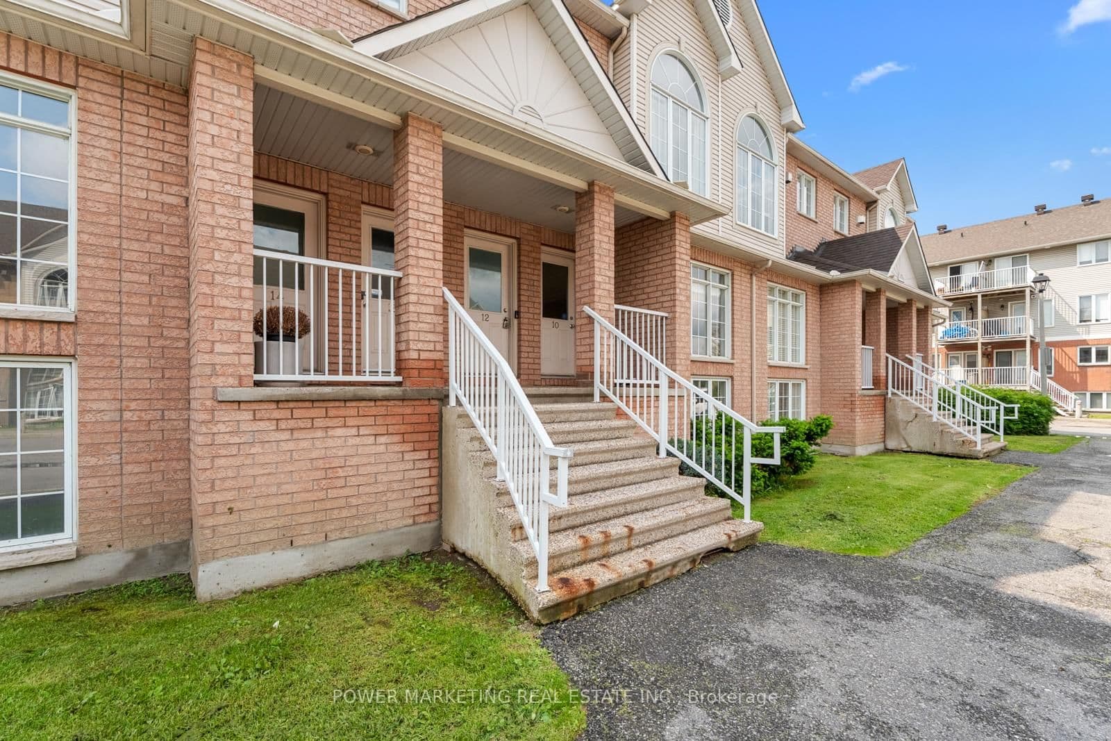 10 - 1701 BLOHM Drive, Ottawa, ON — photo 2