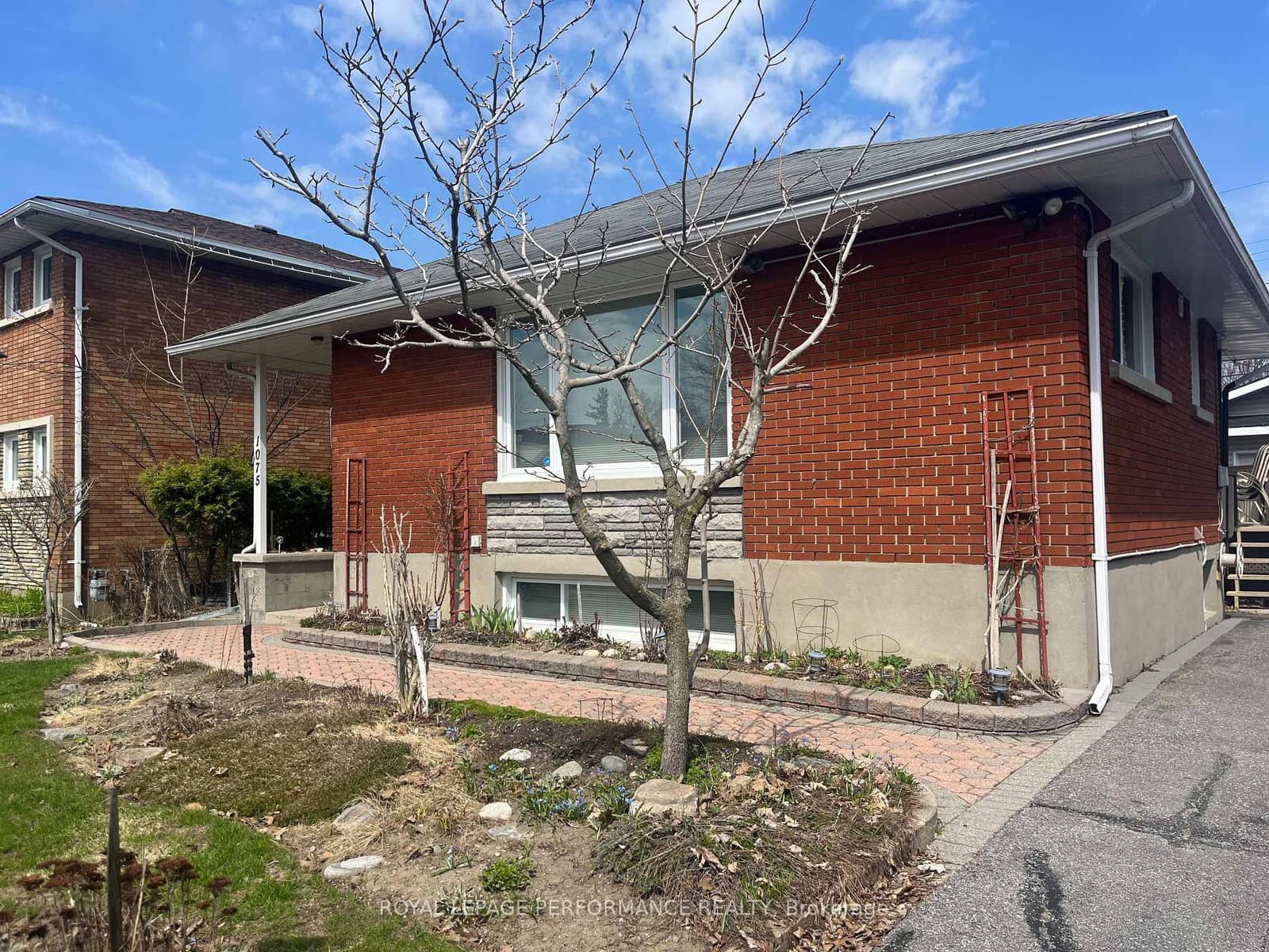 1075 Secord Avenue, Ottawa, ON — photo 2