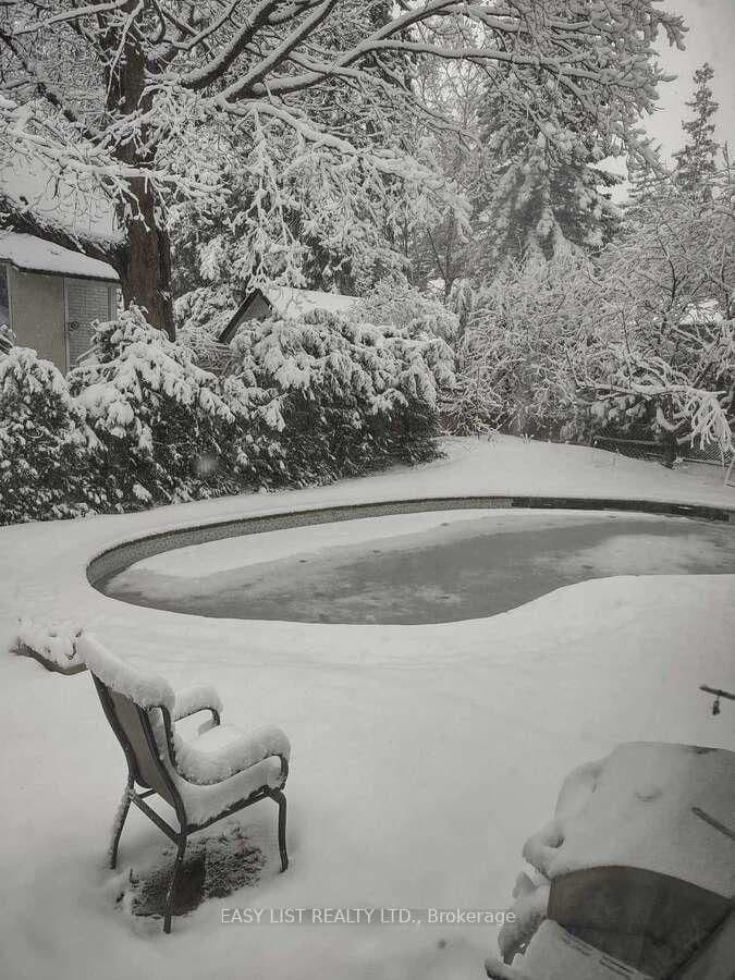 60 Mariposa Avenue, Ottawa, ON — photo 3