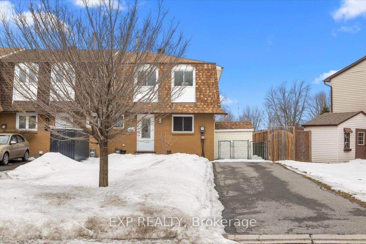915 Lawnsberry Drive, Ottawa, ON — photo 2