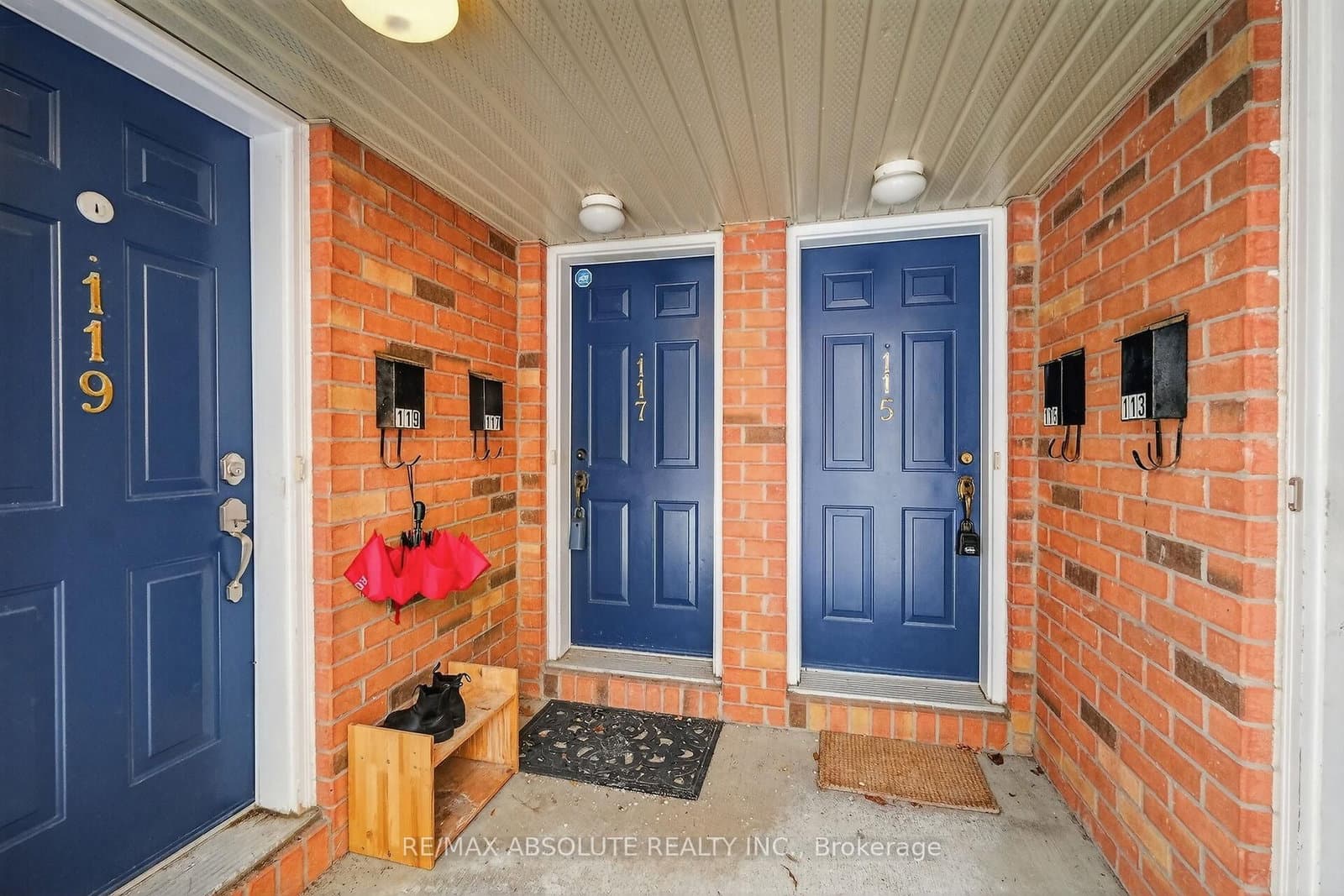 117 Tall Pines Private, Ottawa, ON — photo 2