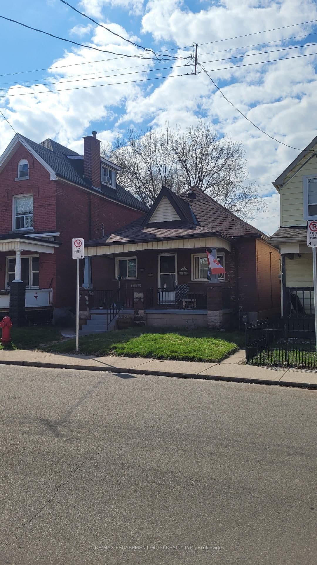 121 Gibson Avenue, Hamilton, ON — photo 2