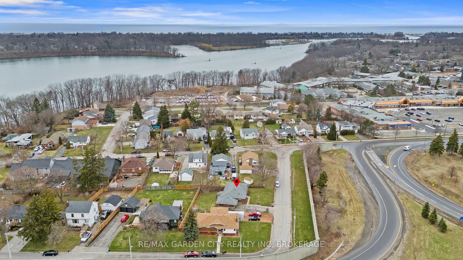 1 GLADMAN Avenue, St. Catharines, ON