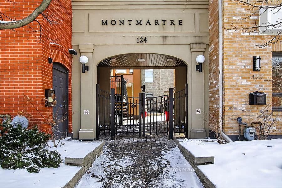 B204 - 124 Guigues Avenue, Ottawa, ON