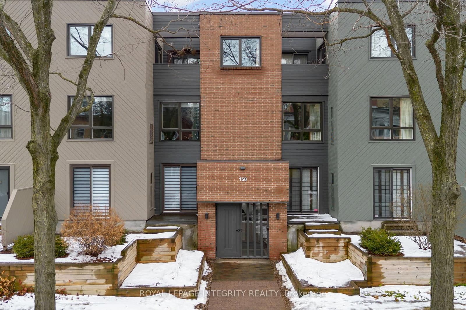 2C - 150 Waverley Street, Ottawa, ON
